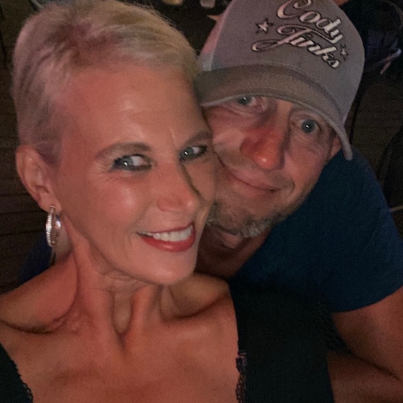 Meet your Posher, Kathy - Picture 8 of 16